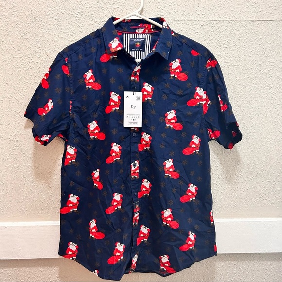Denim & Flower Christmas Santa Navy Short Sleeve Button Down NWT L - Picture 1 of 4